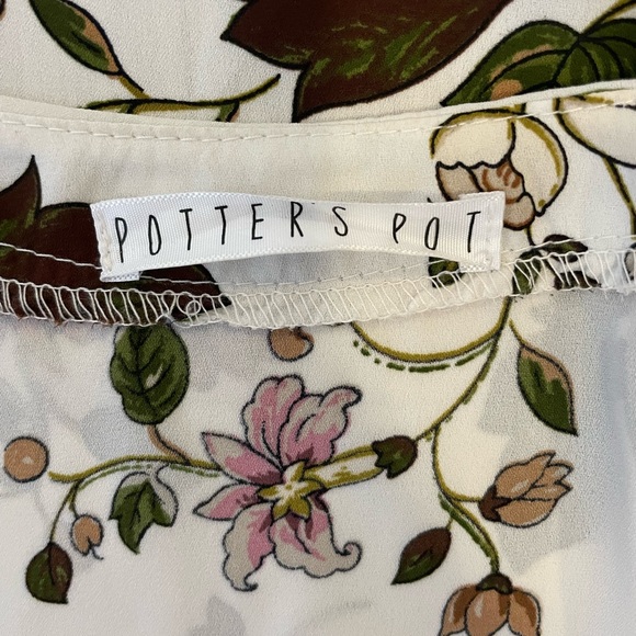 Boho Floral Shawl - Size S - Picture 3 of 6